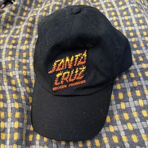 Santa Cruz hat